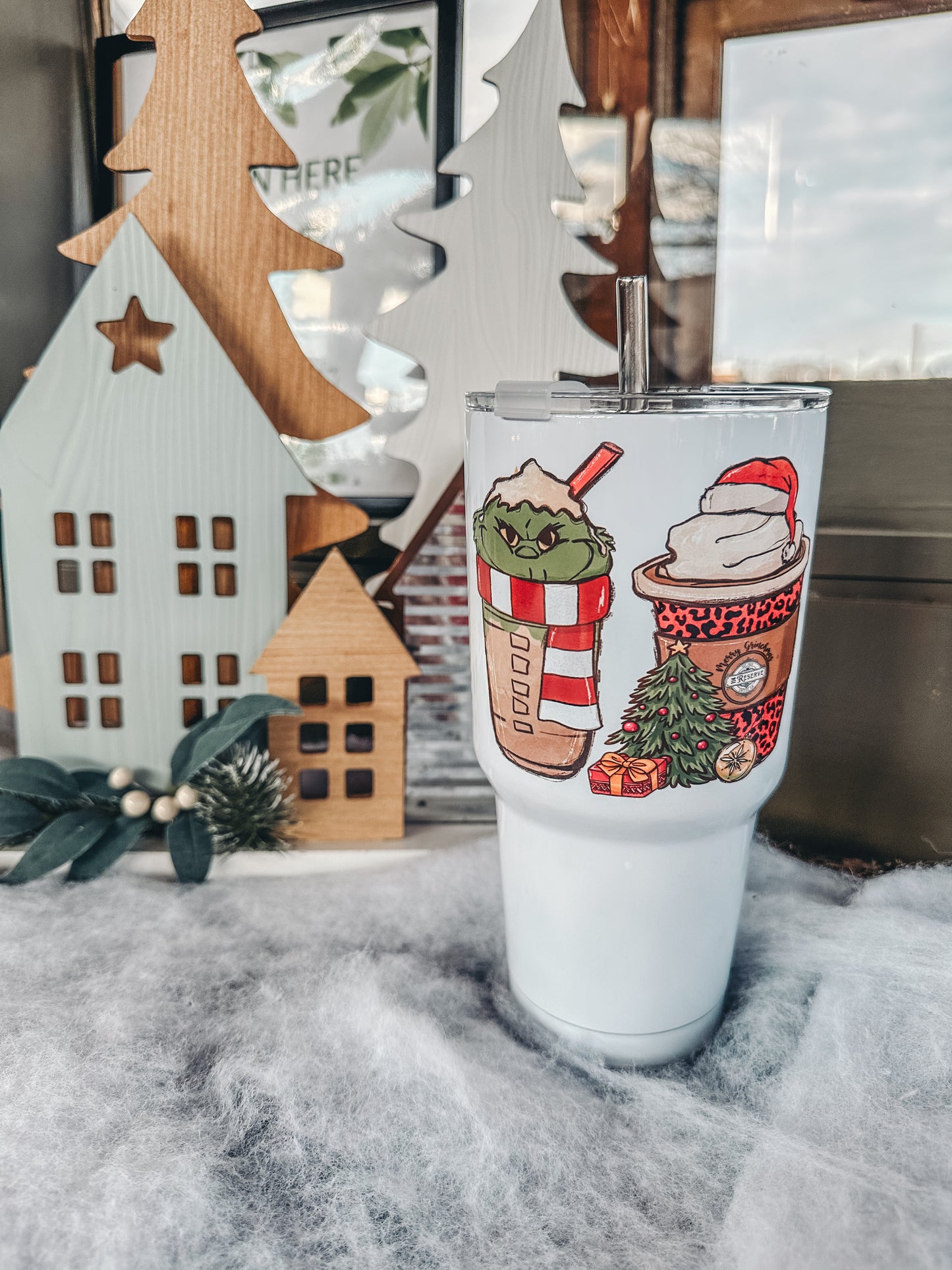 114 Reserve Grinch No Handle Travel Cup