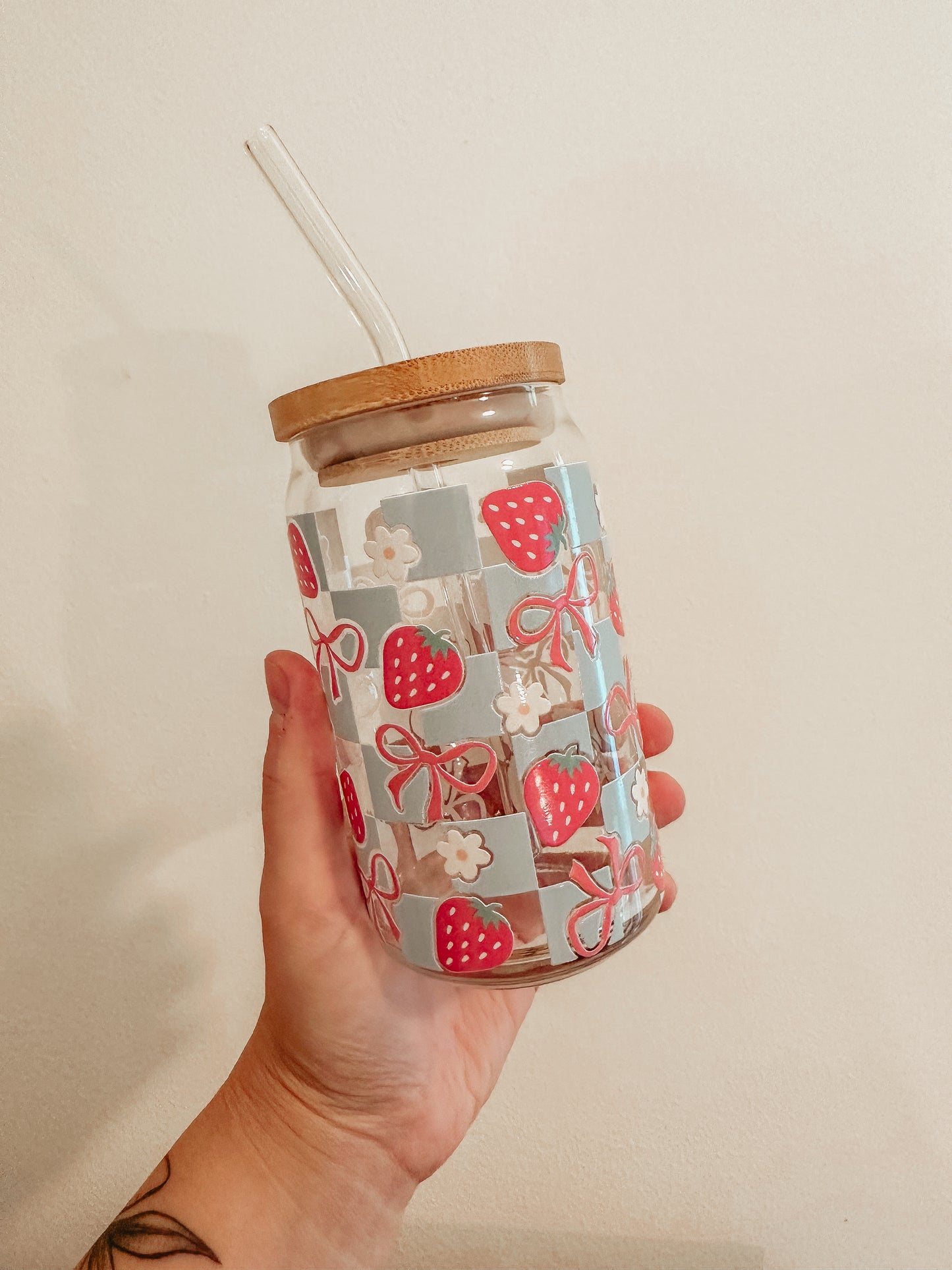Checkered Bow Strawberry Glass