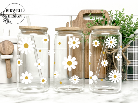 White Retro Daisy Glass Can Wrap